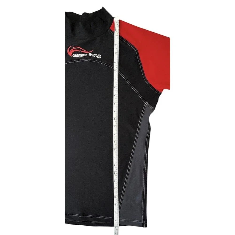 NWOT Lung Rash Guard Shirt Men's XXL Black Red UPF 50+ Swim Top